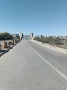 läskigt hög bro Puente la Risa
